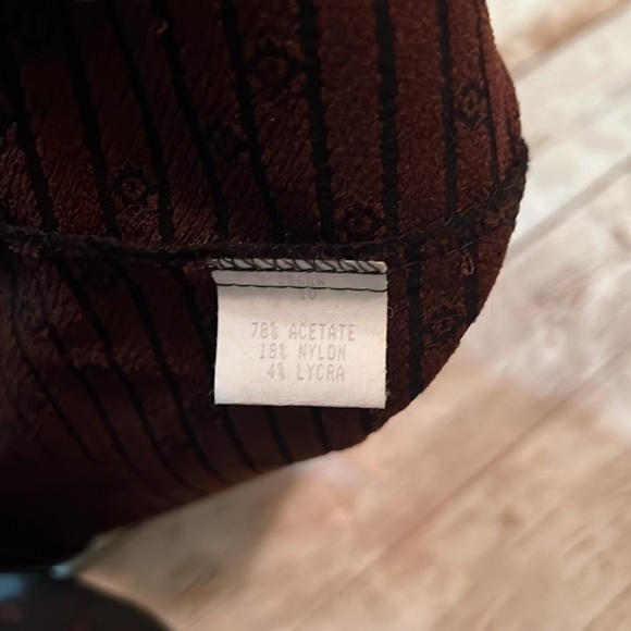 💚Tessuto black/burgundy print pants - Picture 8 of 8